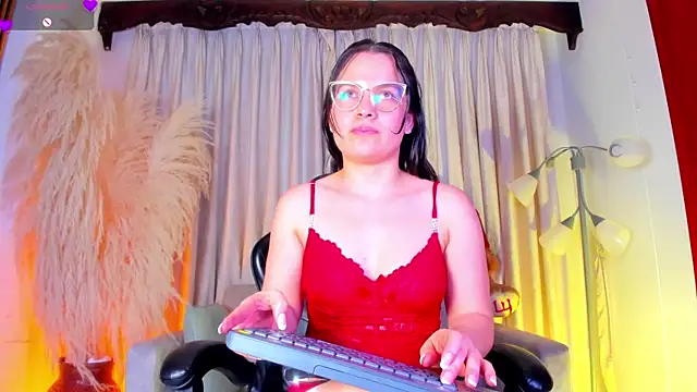 alejagarcia_ – Live XXX-chat