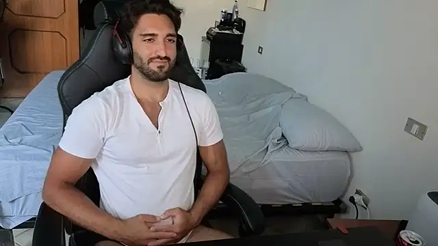 Al3xox02's Webcam Show
