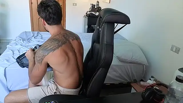 Al3xox02's Webcam Show