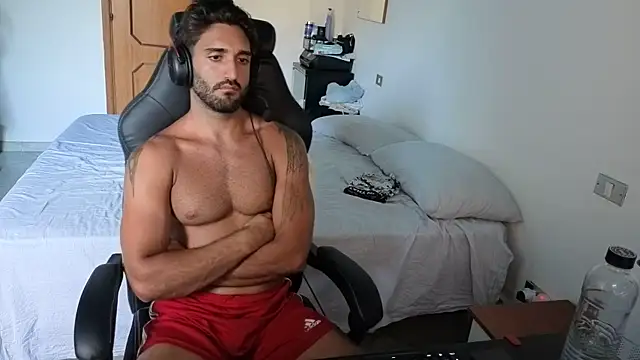 Al3xox02 Show in webcam