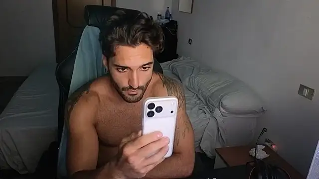 Al3xox02 Webcam-Show
