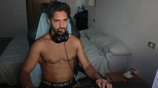 Al3xox02 Webcam-Show