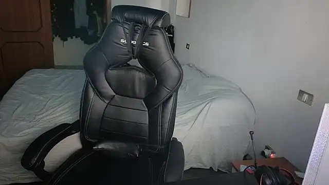 Al3xox02 Show Webcam