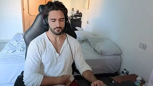 Al3xox02 Webcamshow