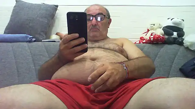 DaddyHot71 webcam show