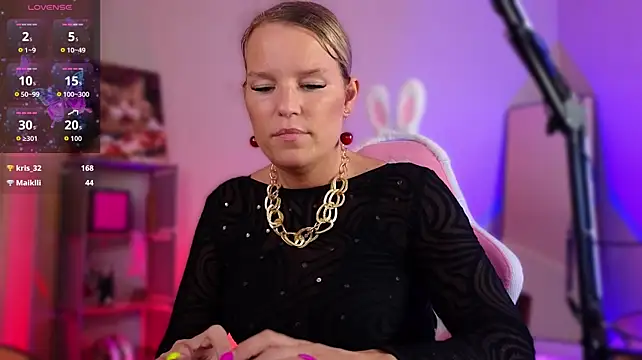 Lady_Shine's Webcam Show