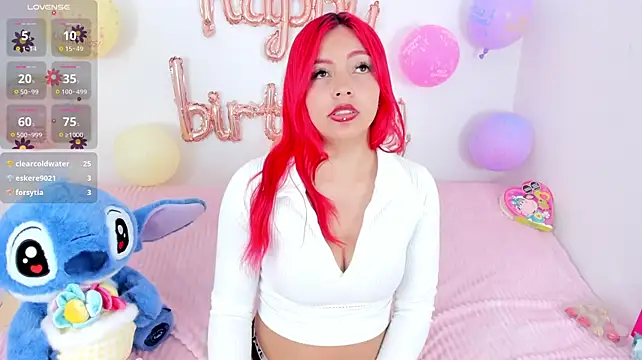 Chat +18 de Cloee_Lovee ao vivo