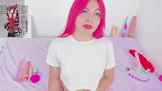 Cloee_Lovee Show in webcam