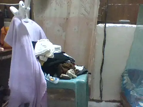 Hot_Lina31 실시간 채팅방