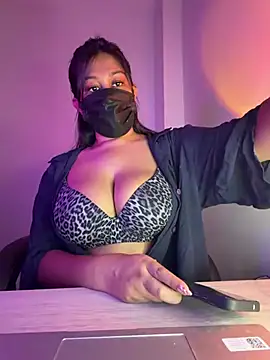 Anjelina__Jolie__ Adlı Modelin Web Kamerası Şovu