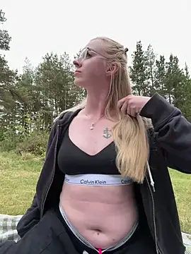 LinaLeana Webcam Show