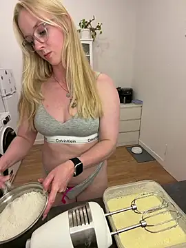 LinaLeana's Webcam Show