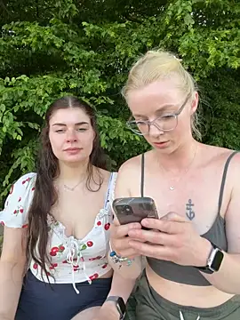 LinaLeana's Webcam Show