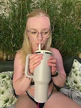 LinaLeana – webcam-show