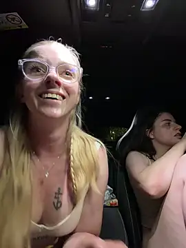 LinaLeana's Webcam Show