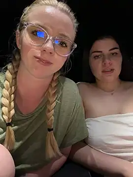 LinaLeana Webcam-Show