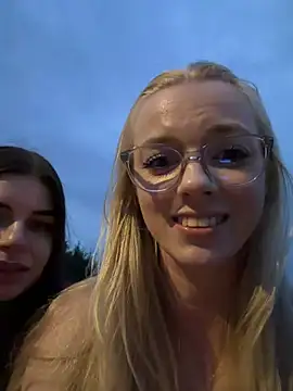 LinaLeana Webcam-Show