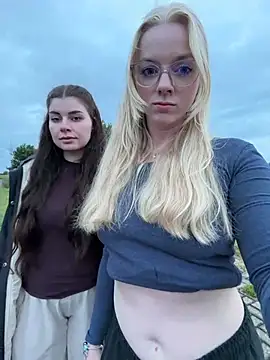 LinaLeana Webcam-Show