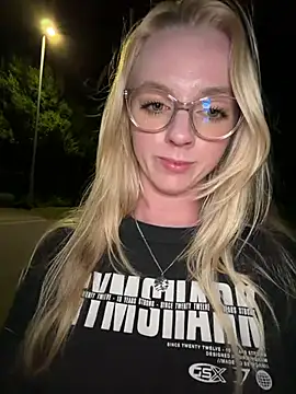 LinaLeana Webcam-Show