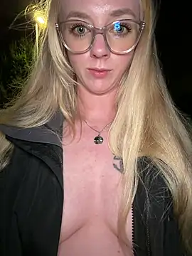 LinaLeana Webcam-Show