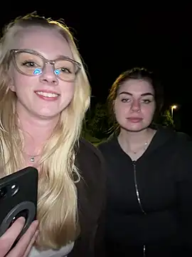 LinaLeana Webcam Show