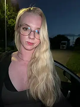 LinaLeana webcam show