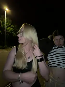 LinaLeana Webcam-Show