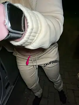 LinaLeana webkamerás műsora
