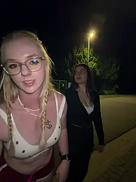LinaLeana Adlı Modelin Web Kamerası Şovu