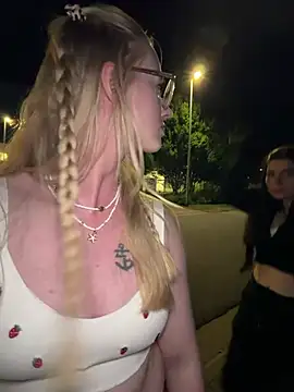 LinaLeana Webcam-Show