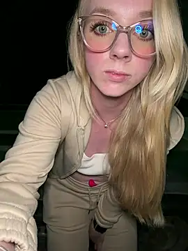 LinaLeana webcam show