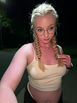 LinaLeana Webcam-Show