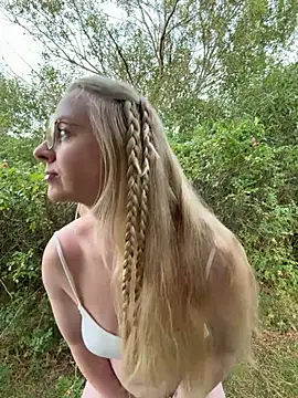 LinaLeana Webcam-Show