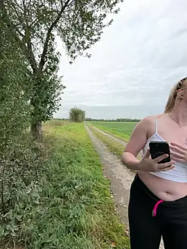 LinaLeana Webcam-Show
