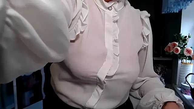 Arisa5000's Live XXX Chat