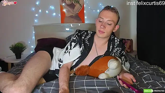 felixcurt69: вебкам-шоу