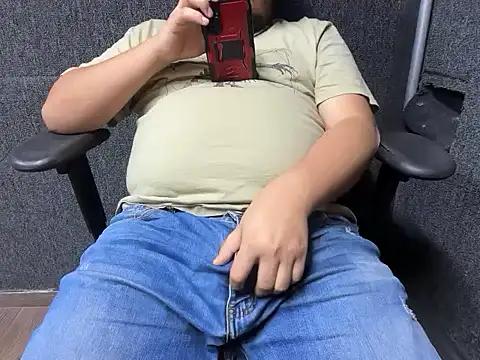LeonHot8502's Webcam Show