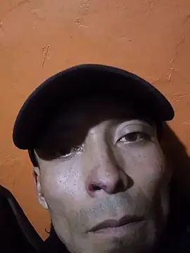 8uno Pertunjukan Webcam