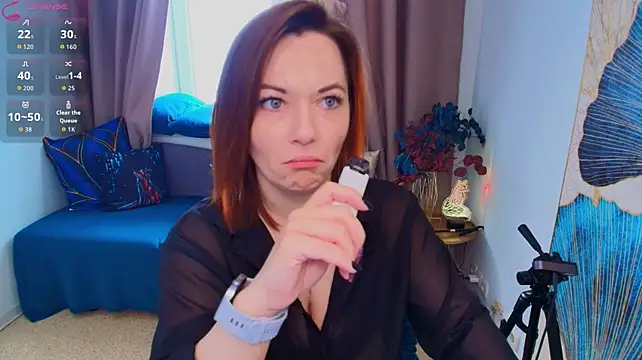 Serena_Foxxx webkamerás műsora