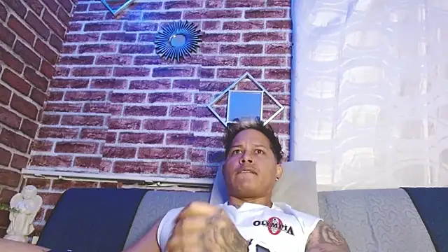 jordan_bigcock_ Show in webcam