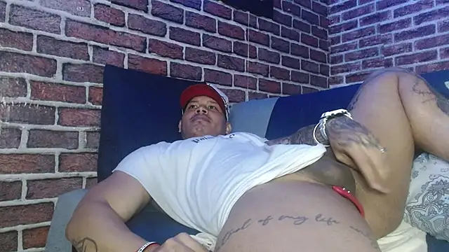 jordan_bigcock_ Шоу с уебкамера
