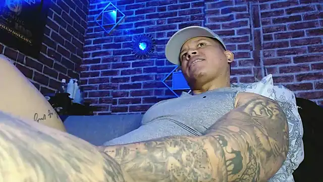 jordan_bigcock_ – Naživo XXX chat