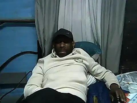 Toyboya6 Webcam show