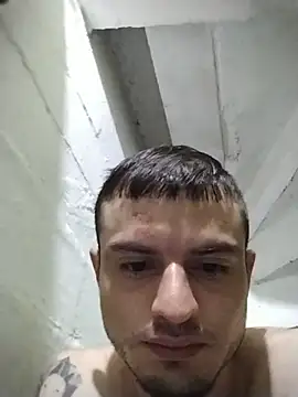 Show modela perrongo21 na web-kameri