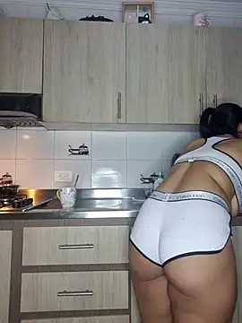 karla-bruni Chat XXX live