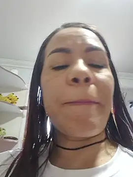 karla-bruni Chat XXX in diretta