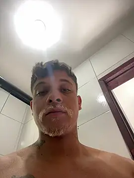 Show de CabaMacho22 na webcam
