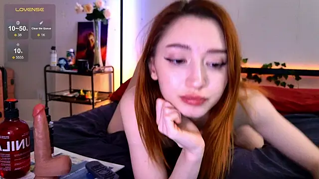 FoxyChpoxi's Live XXX Chat
