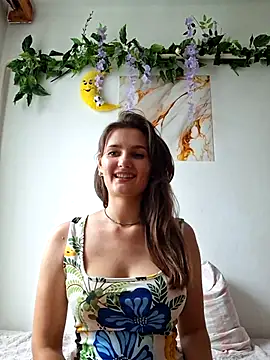 Nika_aa Adlı Modelin Canlı XXX Sohbeti