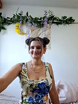 Show modela Nika_aa na web-kameri